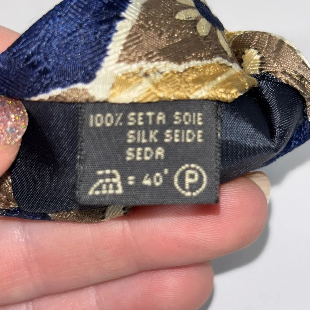 Ermenegildo Zegna Esclusivo Mens 100% Silk Tie Blue Brown Floral Diamond Pattern